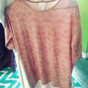 Lularoe Irma Tee